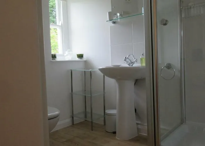 High Blean 2* Bainbridge