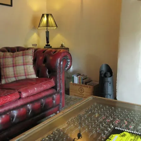 Bed & Breakfast High Blean 2*